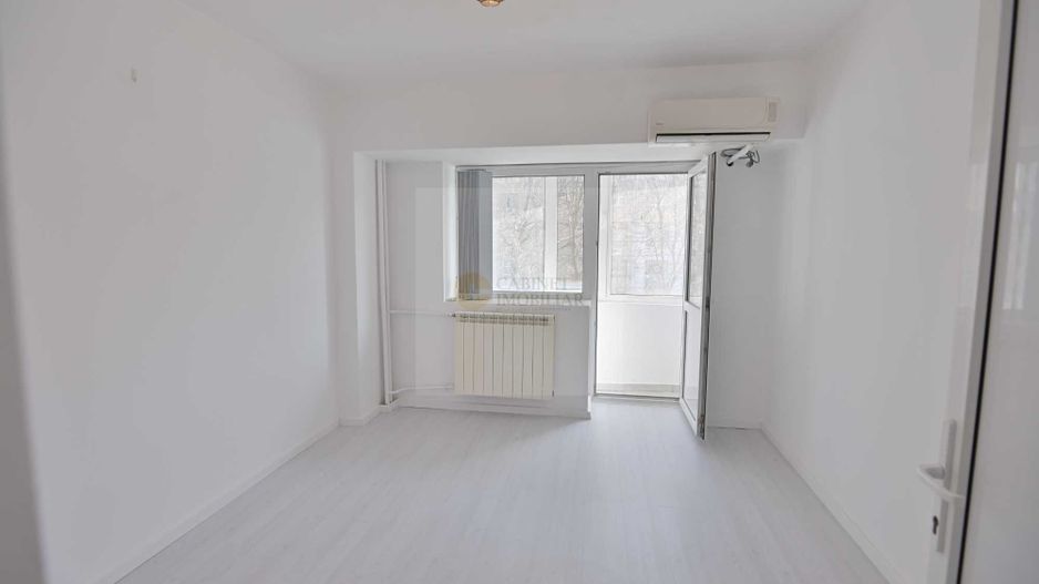 Apartament 2 camere renovat | zonă centrală Decebal - Poză 3