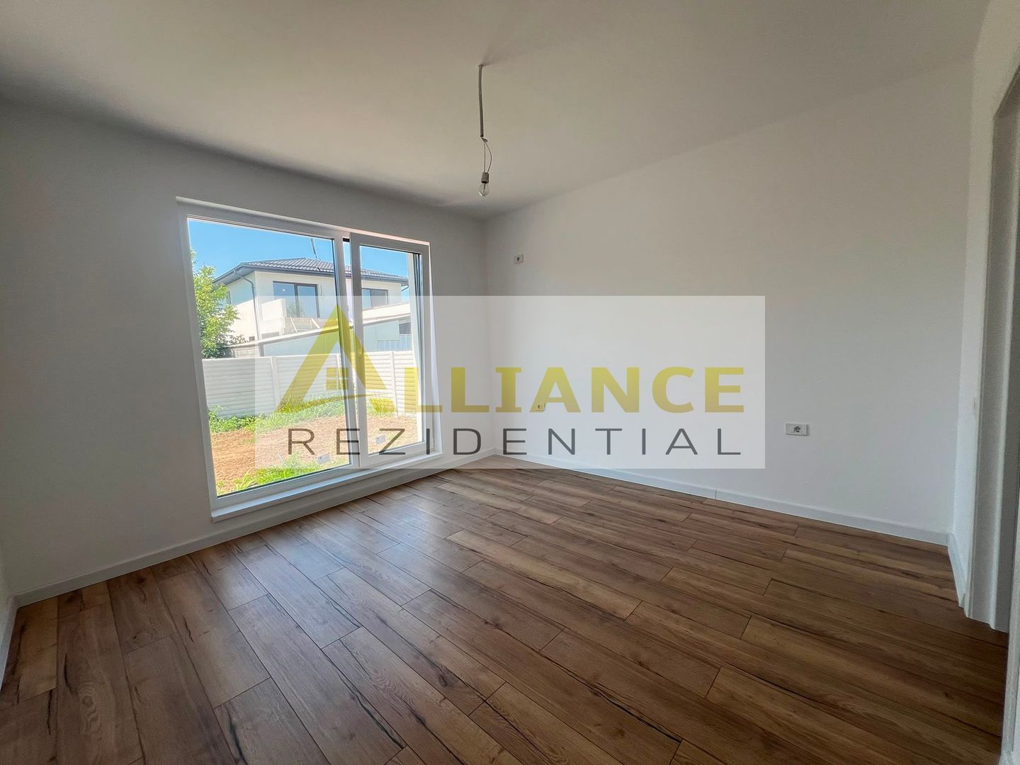 CASA PARTER-4 CAMERE- TEREN 456 MP-Cartierul Nou - Poză 12