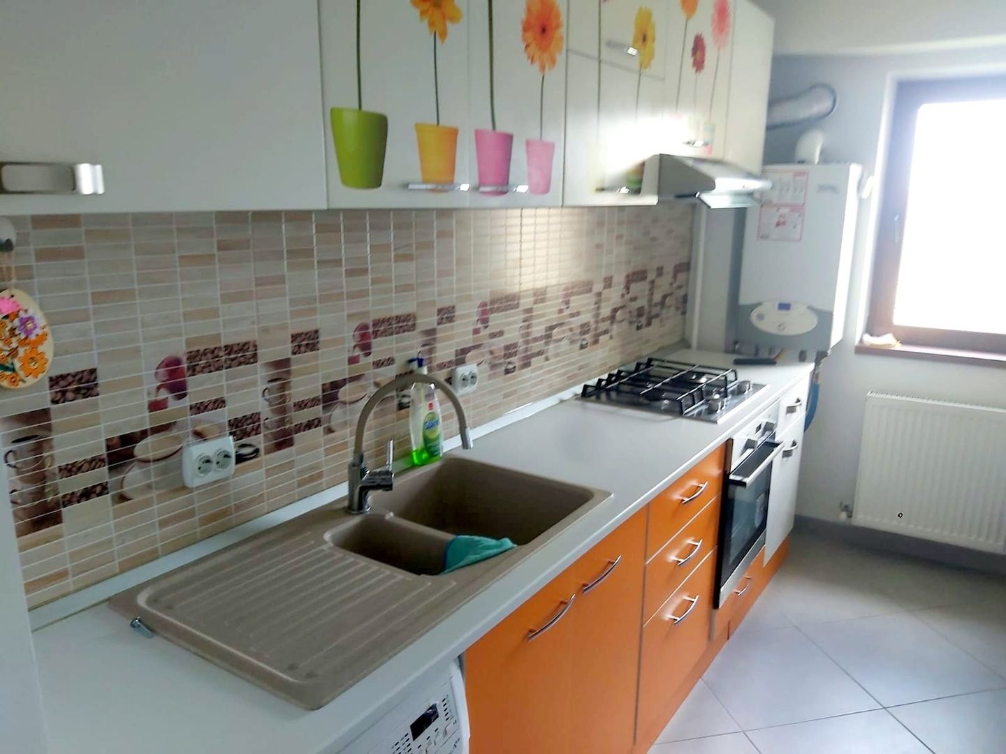 Apartament cu doua camere, decomandat - Bd. Unirii, scoala nr. 10 - Poză 3