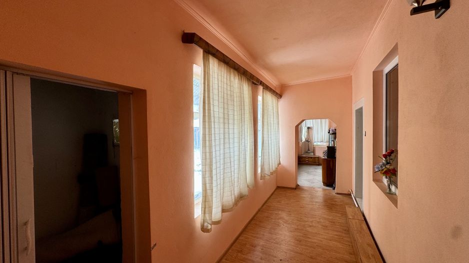 Casă Săsească autentică de vânzare în Râșnov | Teren 720 mp | toate utilitățile - Poză 18