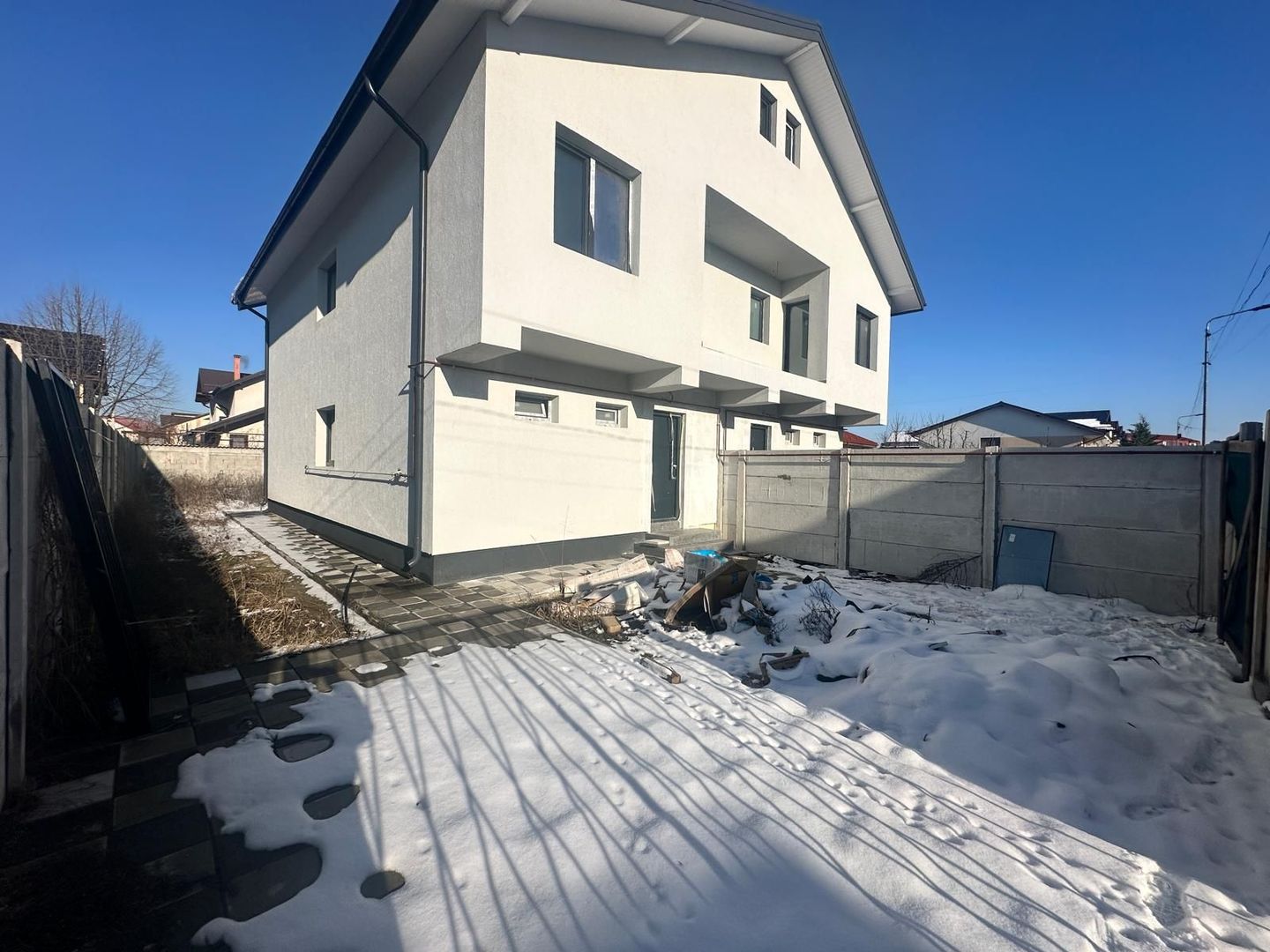 DUPLEX BRAGADIRU - 4 CAMERE, TEREN 285, TOATE UTILITATILE, COMISION 0% - Poză 1