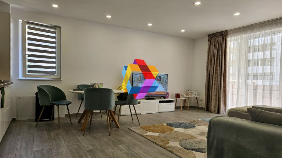 REZERVAT - Apartament trei camere, 81 mp  în zona Coresi- Urban - Poză 3