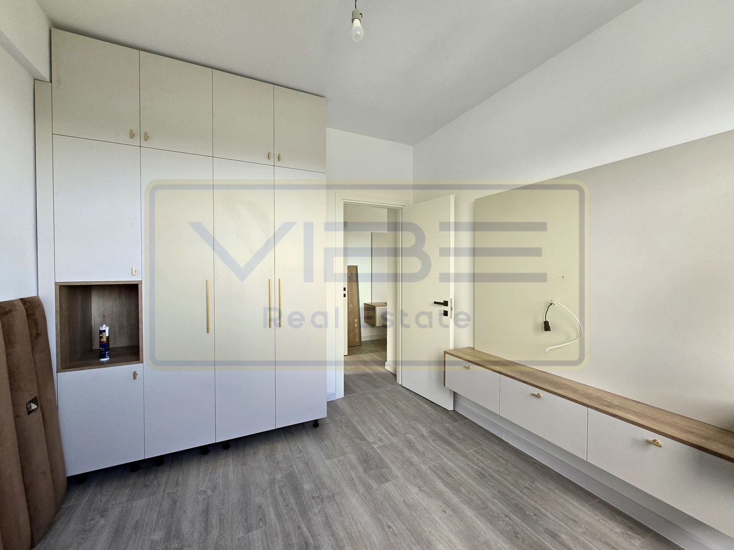 Lunca Cetatuii-Capat Cug/ Visoianu- Modern- Nou - Poză 22