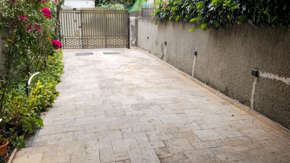 Vila frumoasa ,localizata central\ Unirii Square\Proprietar - Poză 6