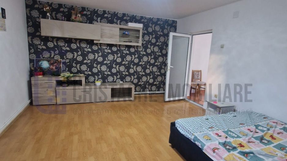 Casa individuala + curte | 5 camere | metrou 10 min. - Poză 1
