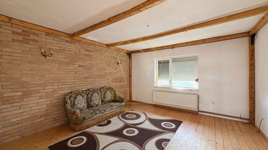 Casa individuală cu 6 camere | Mosnita Veche - Poză 1