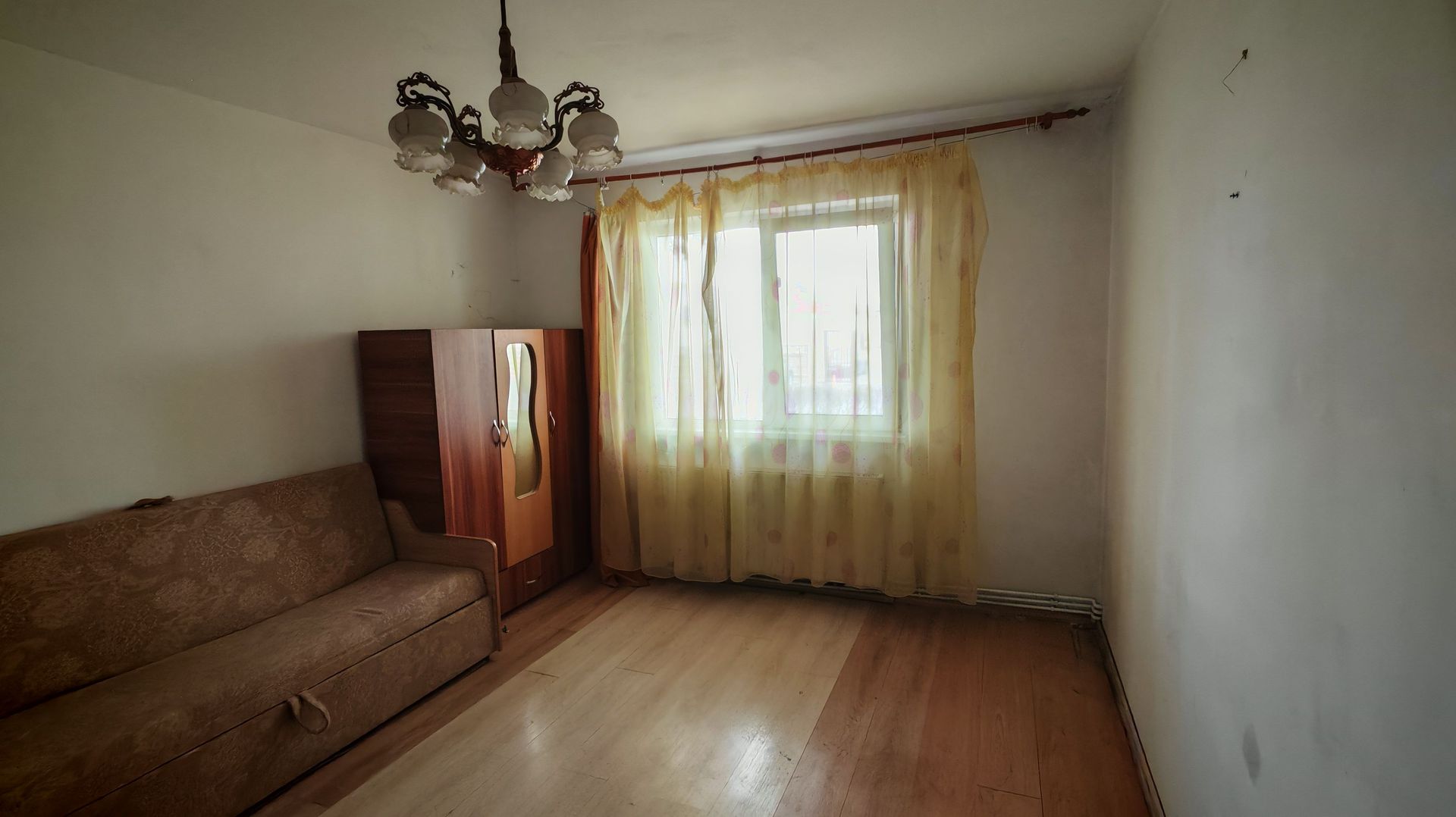 Apartament 2 camere,parter,semidecomandat,zona Coca Cola - Poză 13