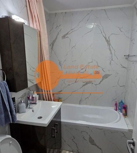 Apartament cu 4 camere in zona Politehnica - Poză 7