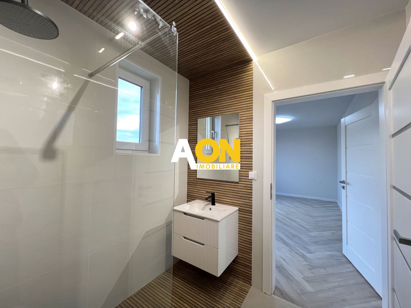 Casa moderna cu finisaje de calitate, 4 camere, 3 bai, 132 MP utili - Poză 32