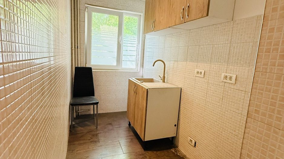 Dacia | 3 Camere | Etaj 1 - Poză 3