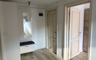 Apartament 70.55 mp, complet mobilat, ultimul nivel + balcon 7.87mp - Poză 1