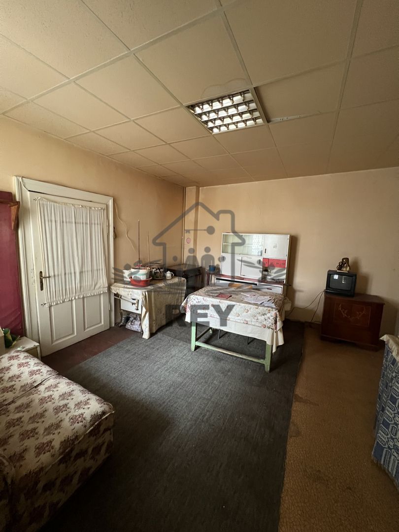 Ultracentral,4 camere , baie , bucătărie , terasă - Poză 9