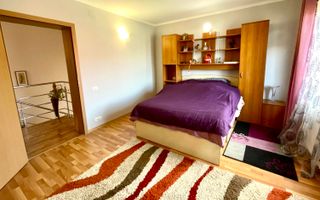 Casă spațioasă, confort ridicat, garaj și teren generos, zona Aradului - Poză 9