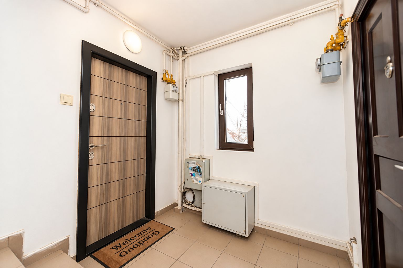 Apartament 2 camere de vanzare, 67mp mobilat, parcare, bloc cu 6 ap. - Poză 32