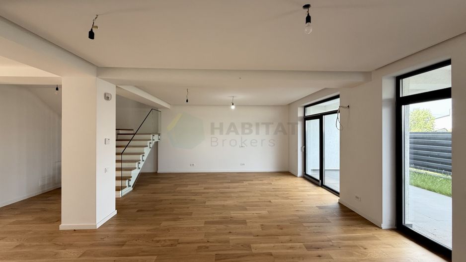 Disponibila acum in zona Matei Millo | Vila moderna 5 camere - Poză 9