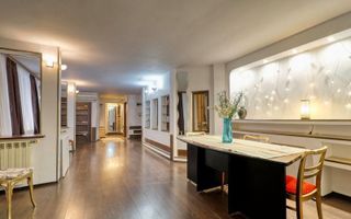 Apartament 5 camere,  Etaj integral vilă monument arhitectural - Poză 7