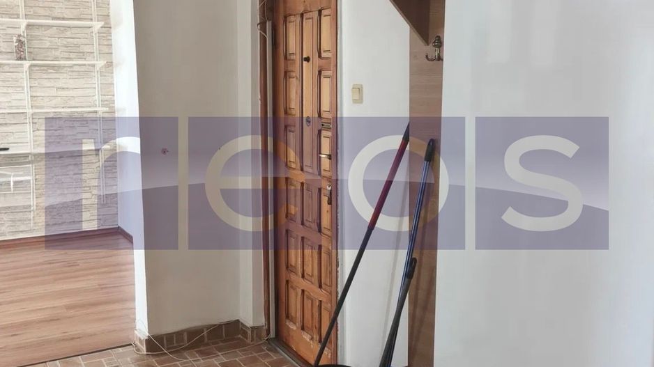 VANZARE 2 CAMERE | ZONA TITAN | BLOC REABILITAT - Poză 9