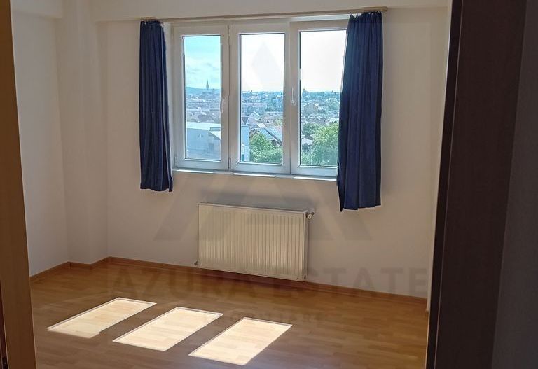 Apartament 3 camere balcon 5 mp si parcare privata zona Turnisor - Poză 6