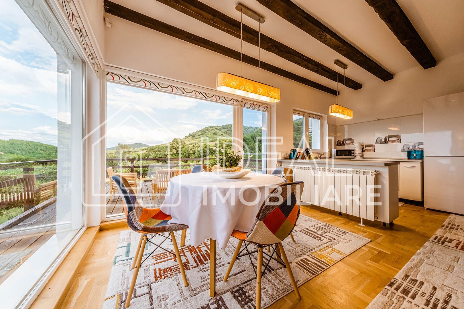 Casa de poveste cu 1.300 mp de teren, in Tocile - Poză 3