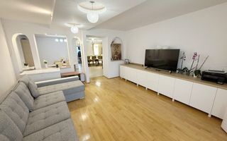 Apartament de vanzare cu 3 camere, in Alba Iulia - Poză 1