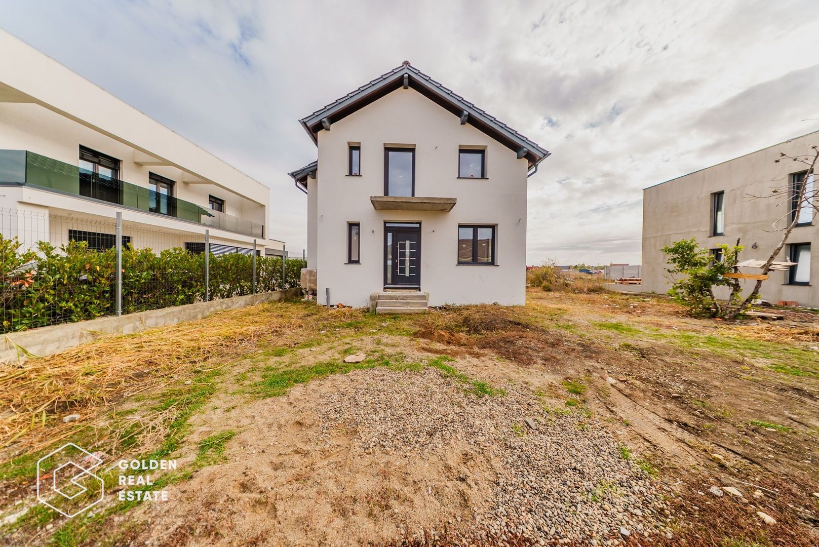 Casa moderna, P+M cu 4 dormitoare, Bujac - Poză 2