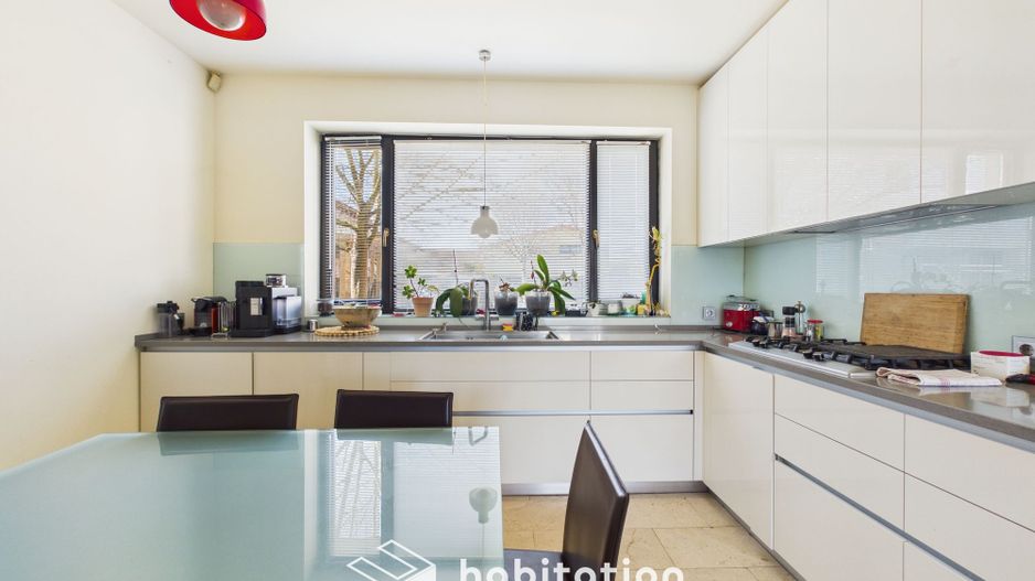 Vilă exclusivistă | 275 mp utili | Teren 700 mp | Garaj & Terasă - Poză 30