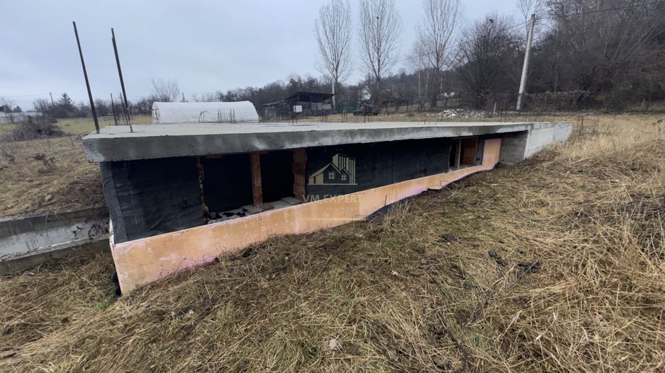 TEREN INTRAVILAN 2200 MP CAMPULUNG ARGES - Poză 11