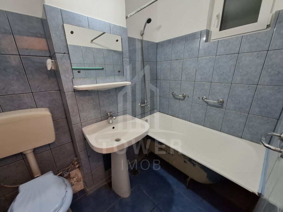 Apartament 3 camere decomandat 66 mpu si balcon de vanzare zona Ciresca - Poză 8