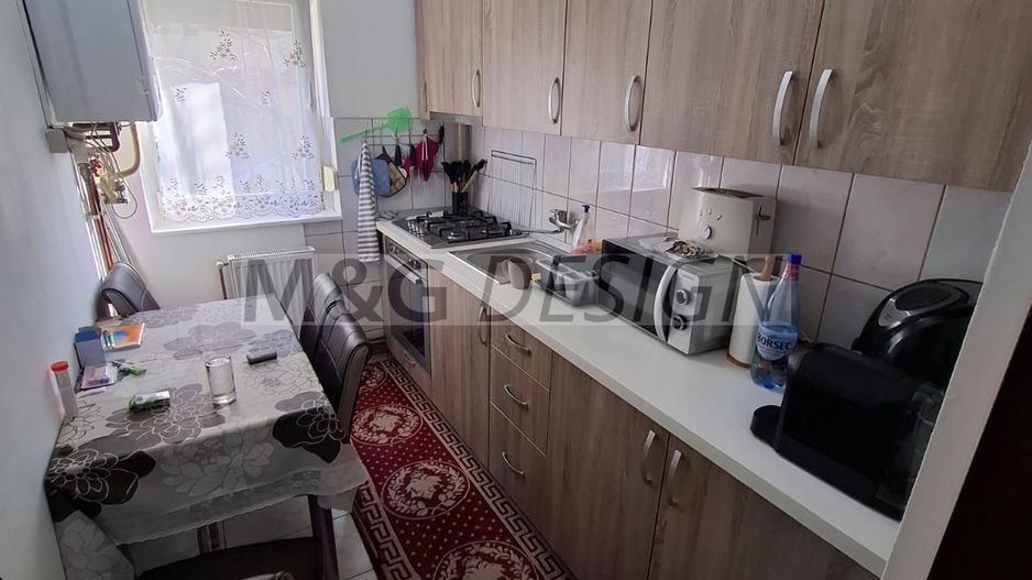 Apartament cu 1 camera decomandat, parter inalt, centrala gaz, clima - Poză 3