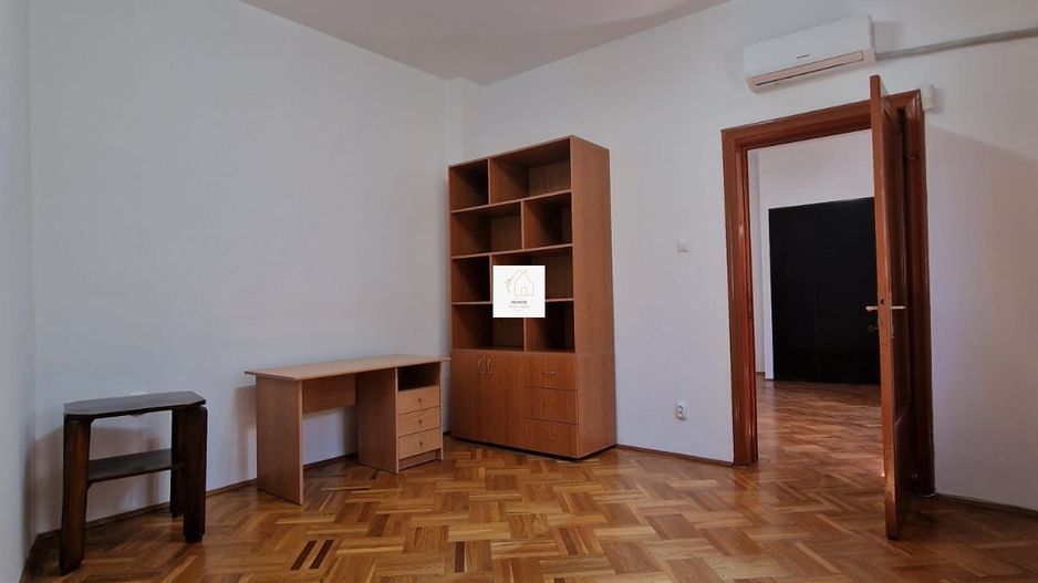 Vila 4 camere pretabila firma - Poză 20