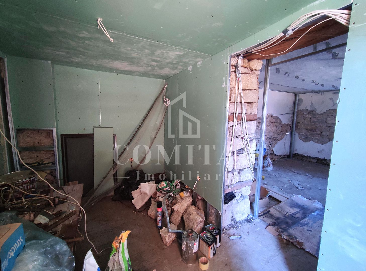 Casa individual cu 1000 mp teren Baciu - Poză 11