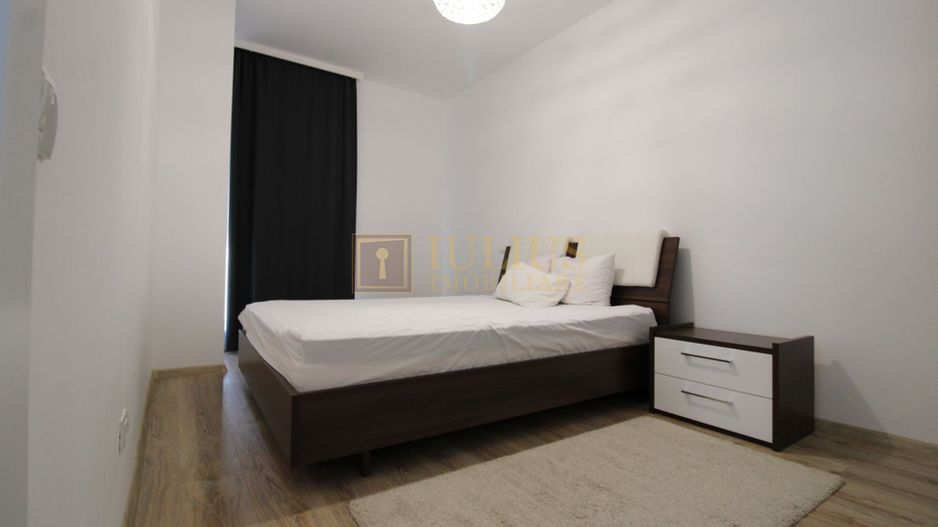 Vivalia -Take Ionescu; loc de parcare - Poză 13