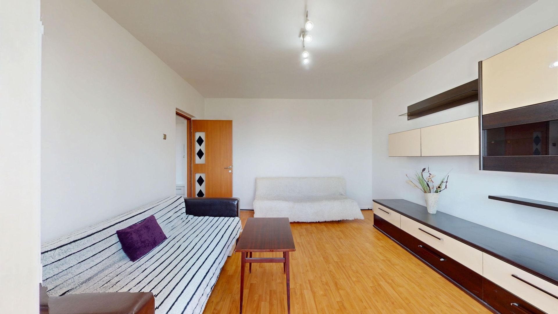 2 camere | Decomandat | 65 mp total | An 2002 | Metrou Piata Sudului - Poză 3
