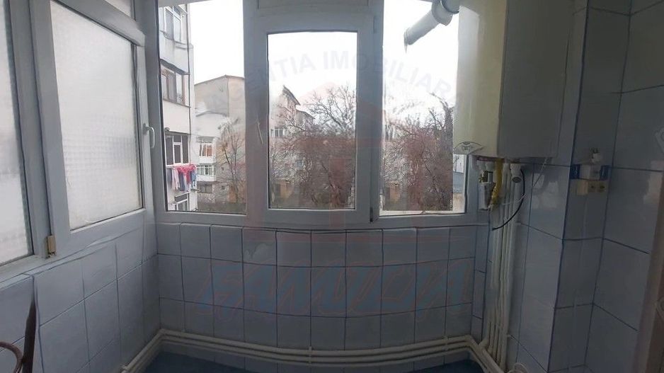 Apartament 3 camere decomandate – etaj 2 – Micro 21, Galați - Poză 6