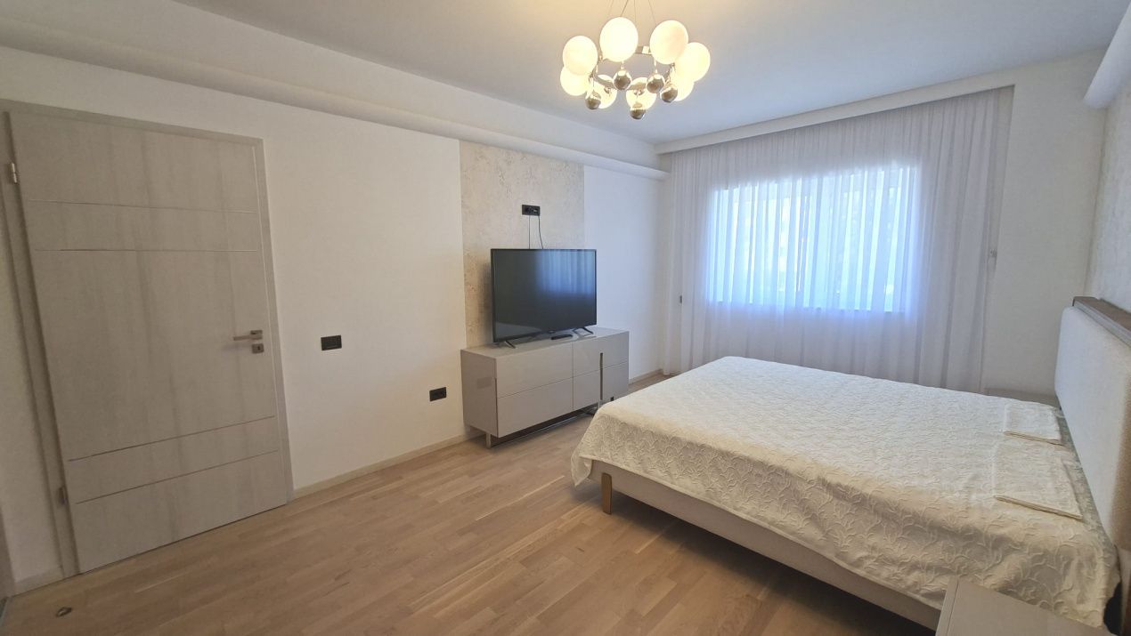 Inchiriere apartament 3 camere centru Ultramodern-Bloc nou - Poză 3