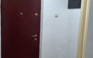 De vanzare garsoniera decomandata, zona Sebastian - Poză 6