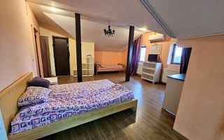 Vilă spațioasă, central, ideală pentru activități comerciale/birouri - Poză 19