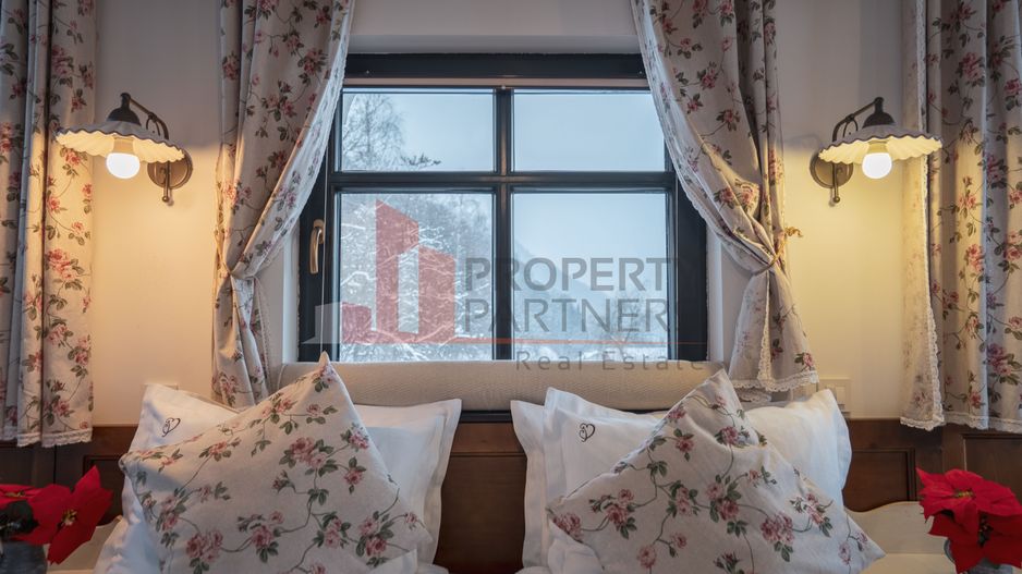 Conac autentic din categoria luxury  Bran - Poză 19