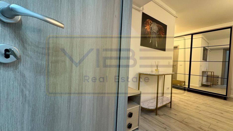 Apartament 1 camera cu parcare Bucium Mega Image - Poză 4