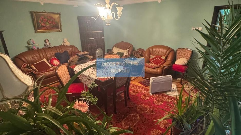 Casă de vânzare – Strada Dunării - Poză 1