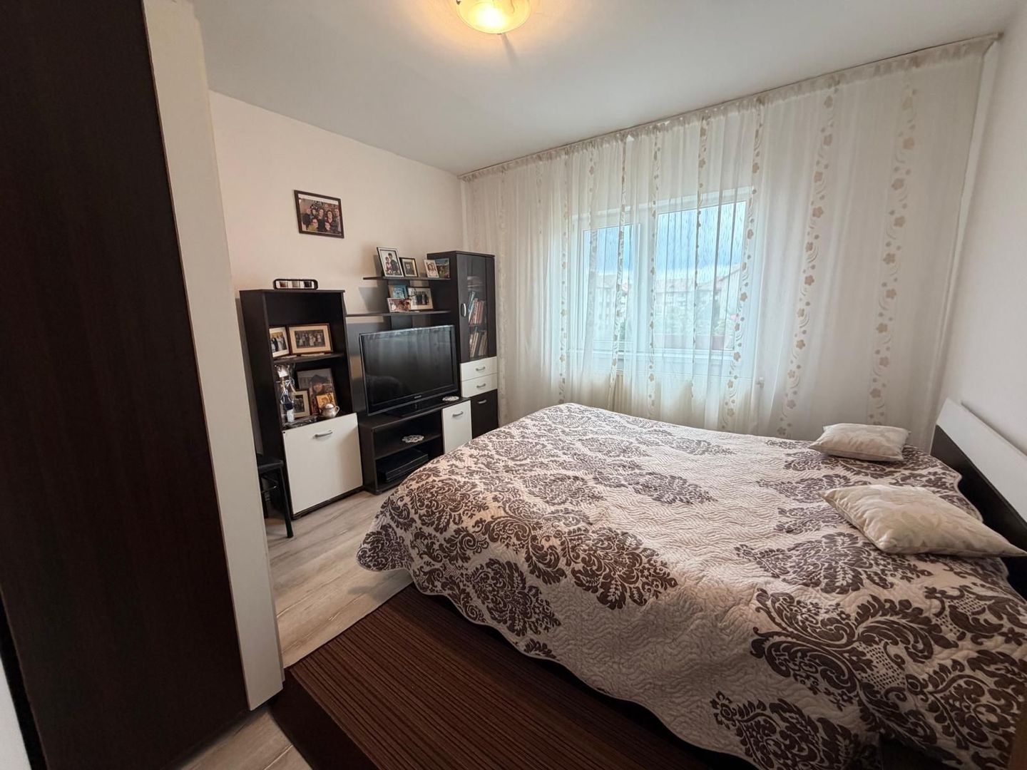 Apartament 3 camere decomandat 70 mp Crângului + Garaj - Poză 11
