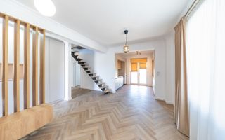 Casa cu 4 camere, Frumusani, panouri solare, pompe caldura - Poză 3