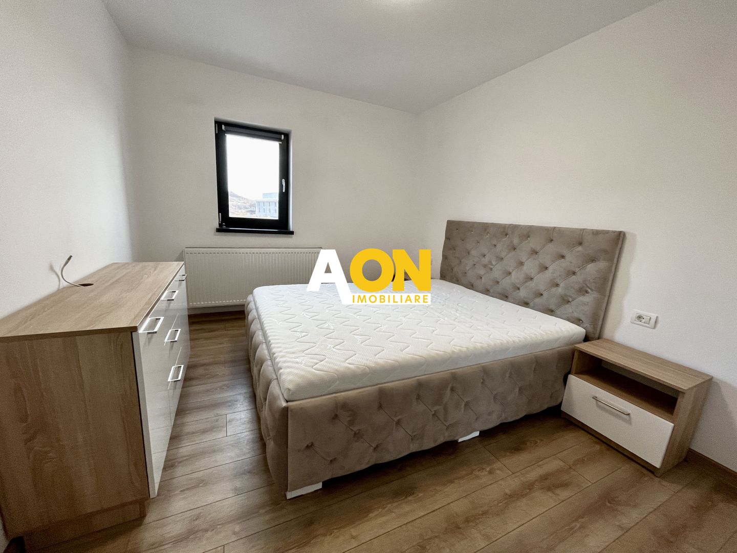 Apartament cu 2 Camere, Zona Schit - Poză 2