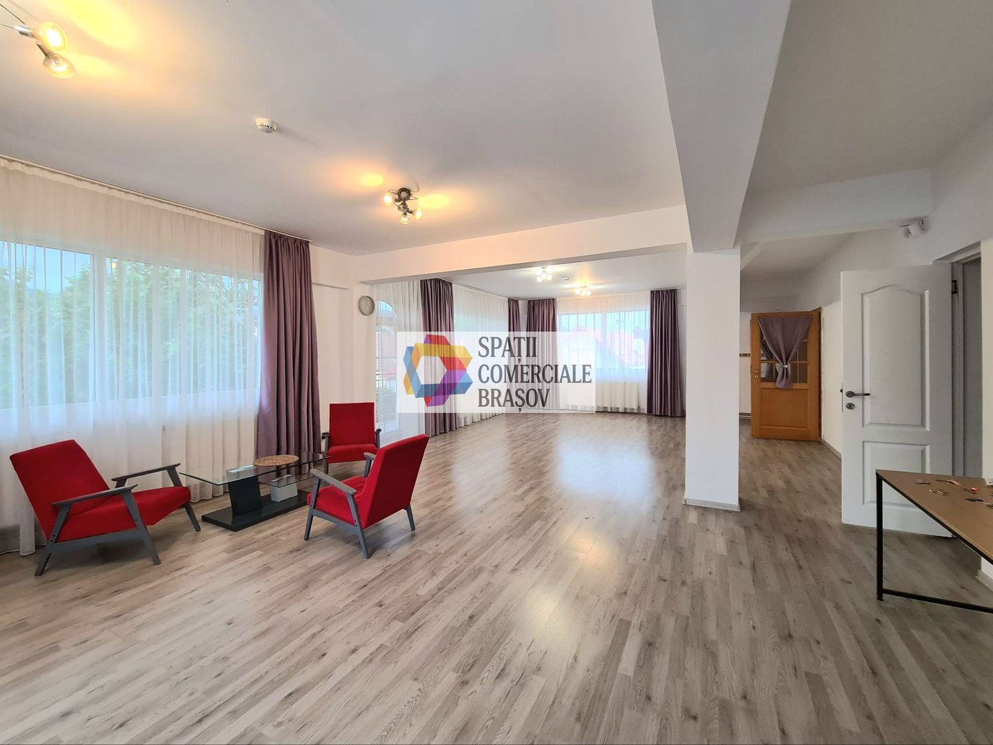 Casa de închiriat in Brașov - 400 mp - Poză 5