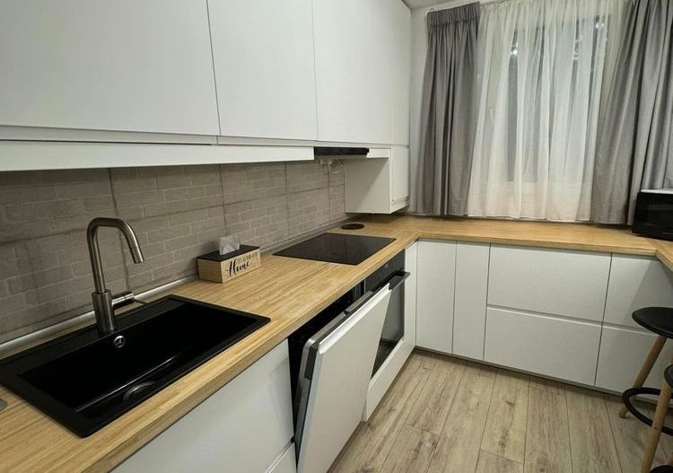 Apartament 3 camere si 2 locuri parcare in Titan langa metrou si parc - Poză 3