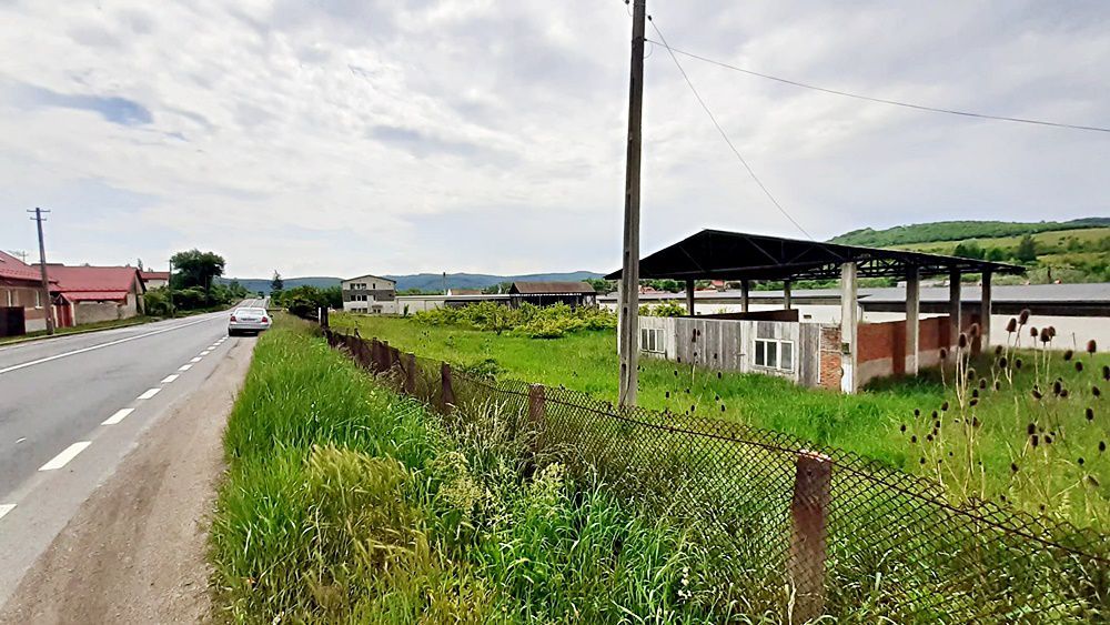 Oportunitate investitie la DN1 in loc. Persani, 2715mp -16euro/mp - Poză 6