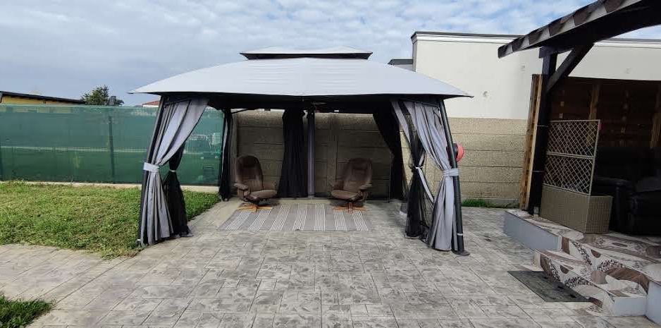 DUPLEX MOSNITA NOUA  98 MP UTILI CU 375 MP TEREN - Poză 10