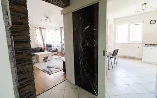 Apartament 2 Camere Decomandat / Etaj Intermediar Sanpetru - Poză 14