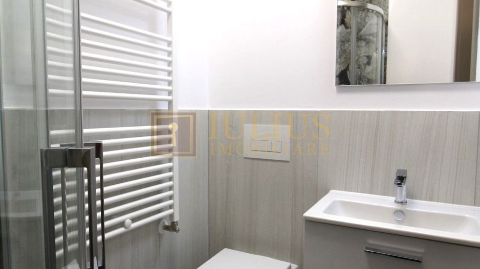 Monarch, parcare subterana; zona Circumvalatiuni. - Poză 16