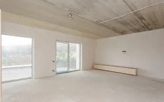 CASĂ DE VÂNZARE ÎN DUMBRAVA SUPRAFAȚA DE 300 MP + TEREN 3.5 ARI - Poză 14